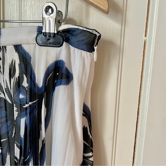 Banana Republic Floral Chiffon Pleated Midi Skirt 16 Plus Box Pleat Spring - Picture 5 of 11